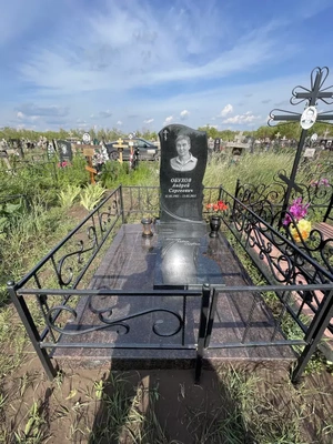 Эксклюзивный памятник CW13 1200х600х80 мм